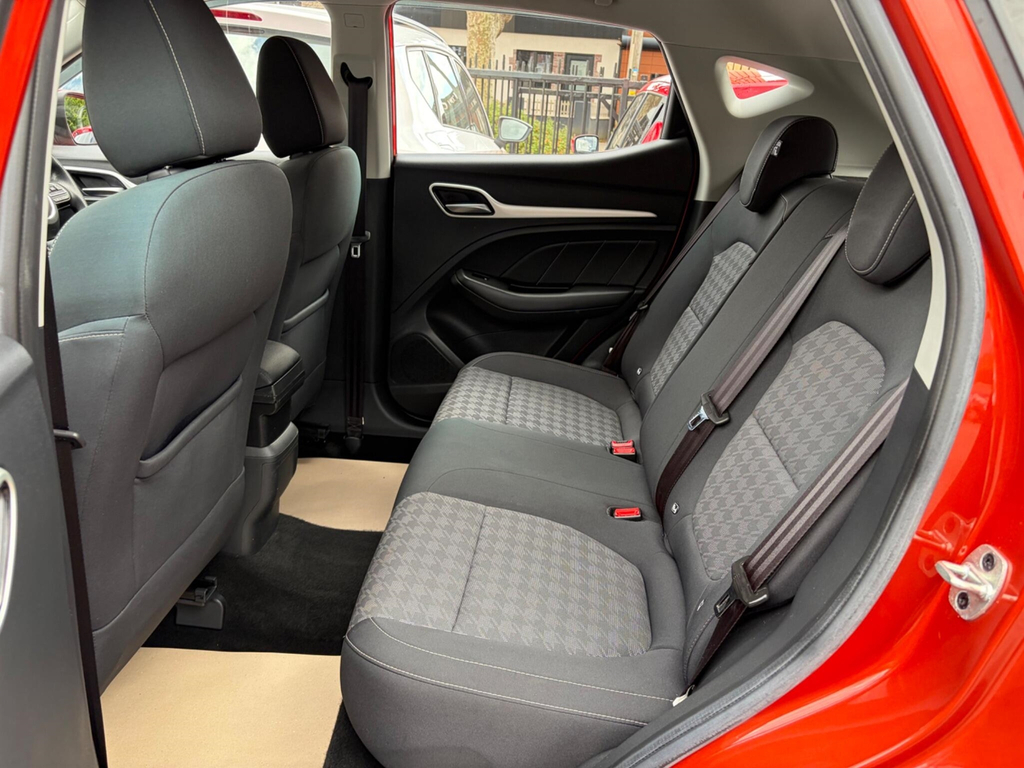 MG ZS 44.5Kwh Exclusive In Black With 50,800 Miles And A Black #17