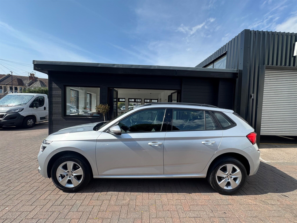 Skoda Kamiq 1.5 Tsi Act Monte Carlo Dsg Euro 6 S S White #7