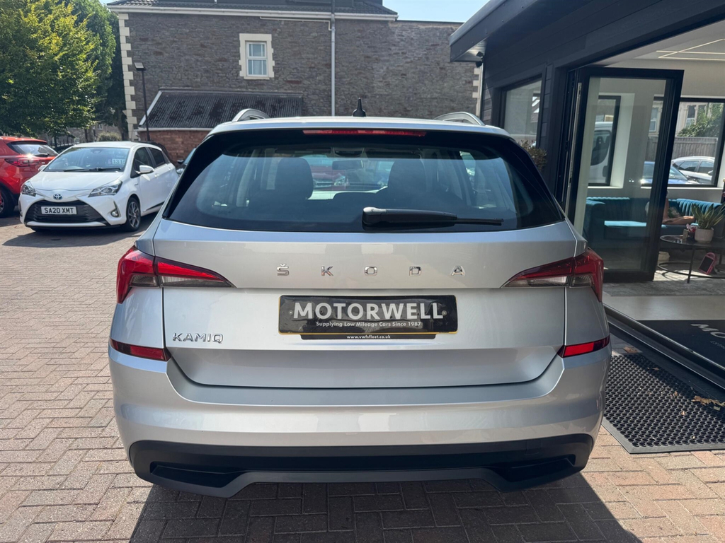 Skoda Kamiq 1.5 Tsi Act Monte Carlo Dsg Euro 6 S S White #9