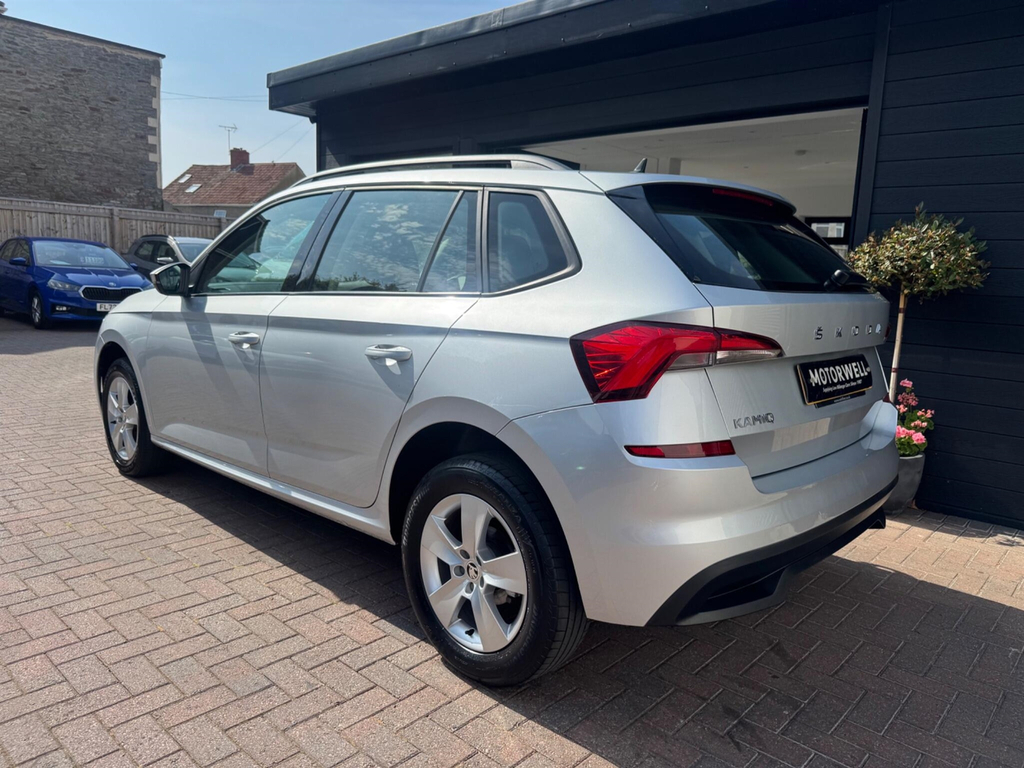 Skoda Kamiq 1.5 Tsi Act Monte Carlo Dsg Euro 6 S S White #8