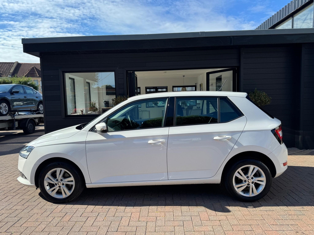 Skoda Fabia 1.0 Tsi Se Dsg Euro 6 Ss White #6