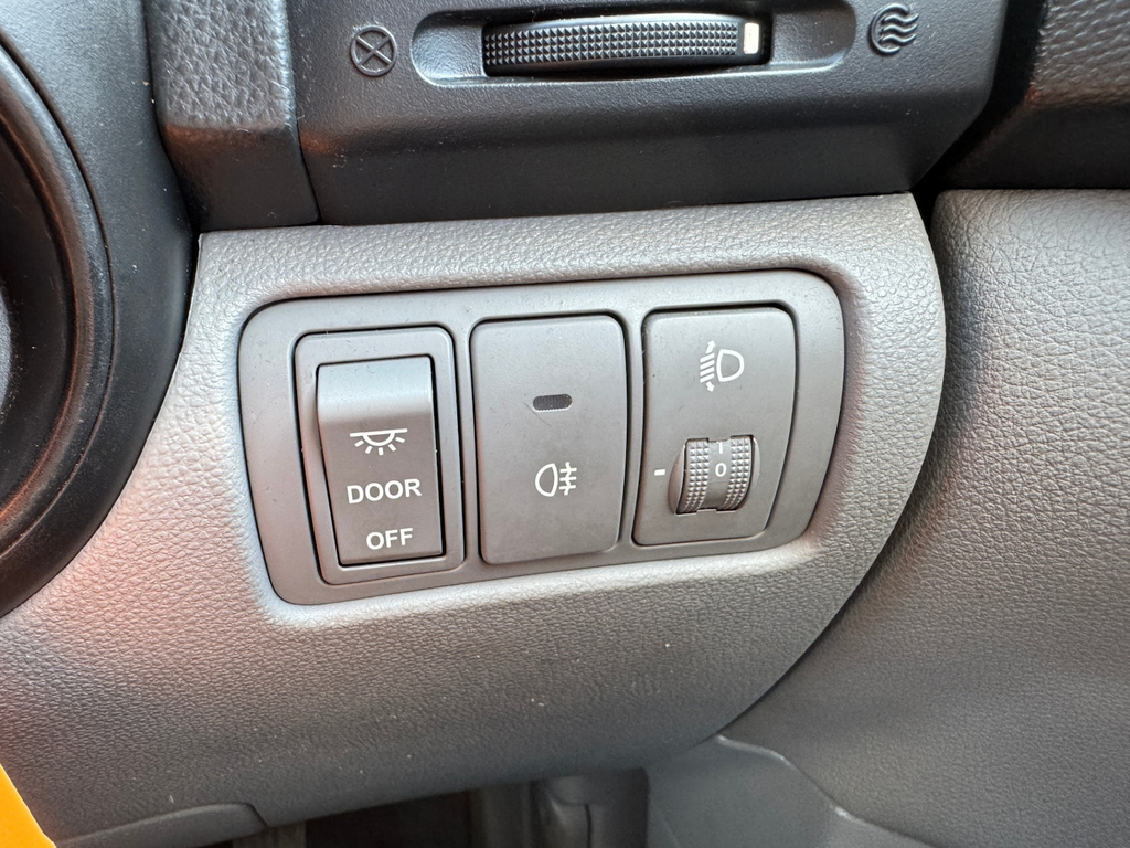 Kia Sedona  Black #21