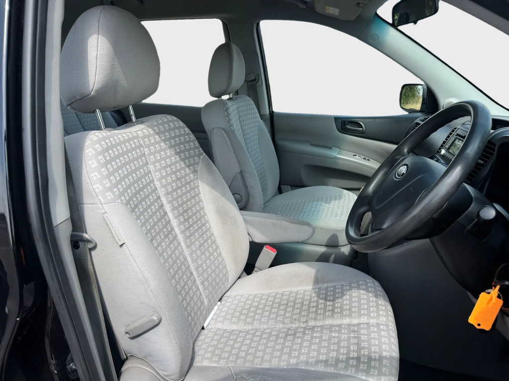 Kia Sedona 1 - 7 Seats - Air Con Black #23