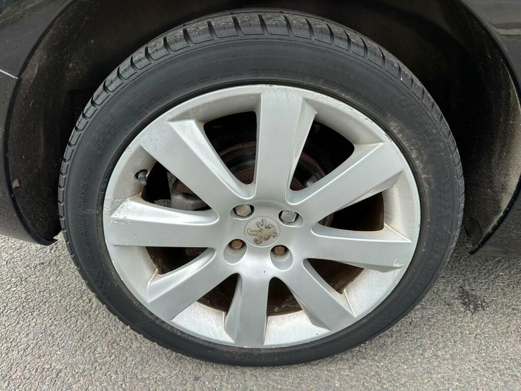 Peugeot 5008 1.6 E-hdi Allure 2012 Red #18