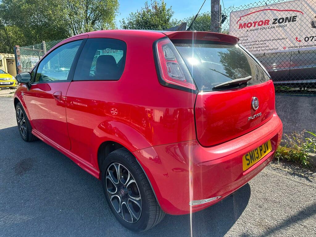 Fiat Punto 1.4 Sporting Euro 5 Ss Red #6