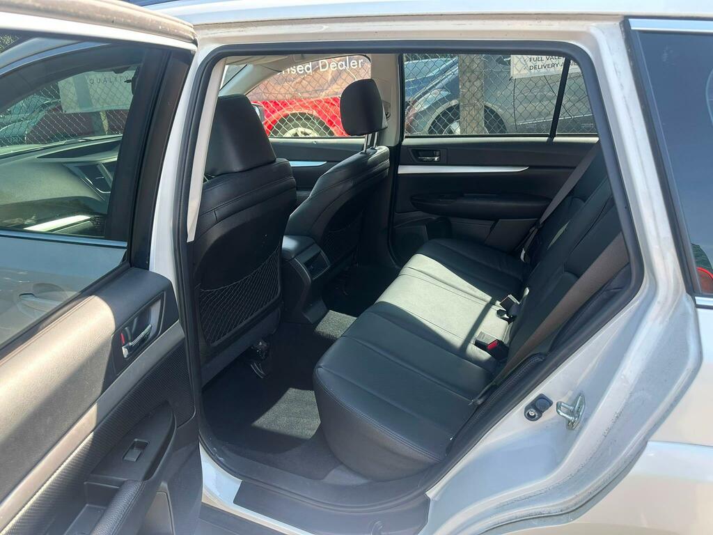 Subaru Outback Estate 2.5I Se Lineartronic 4Wd Euro 5 20136 Green #16