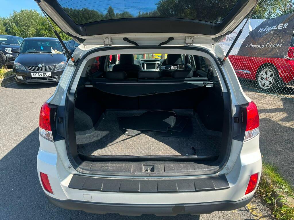 Subaru Outback Estate 2.5I Se Lineartronic 4Wd Euro 5 20136 Green #26