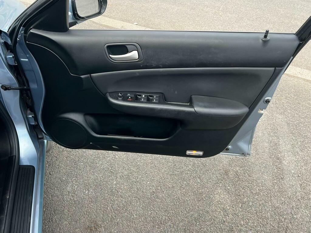 Honda Accord Vtec Sport Silver #13