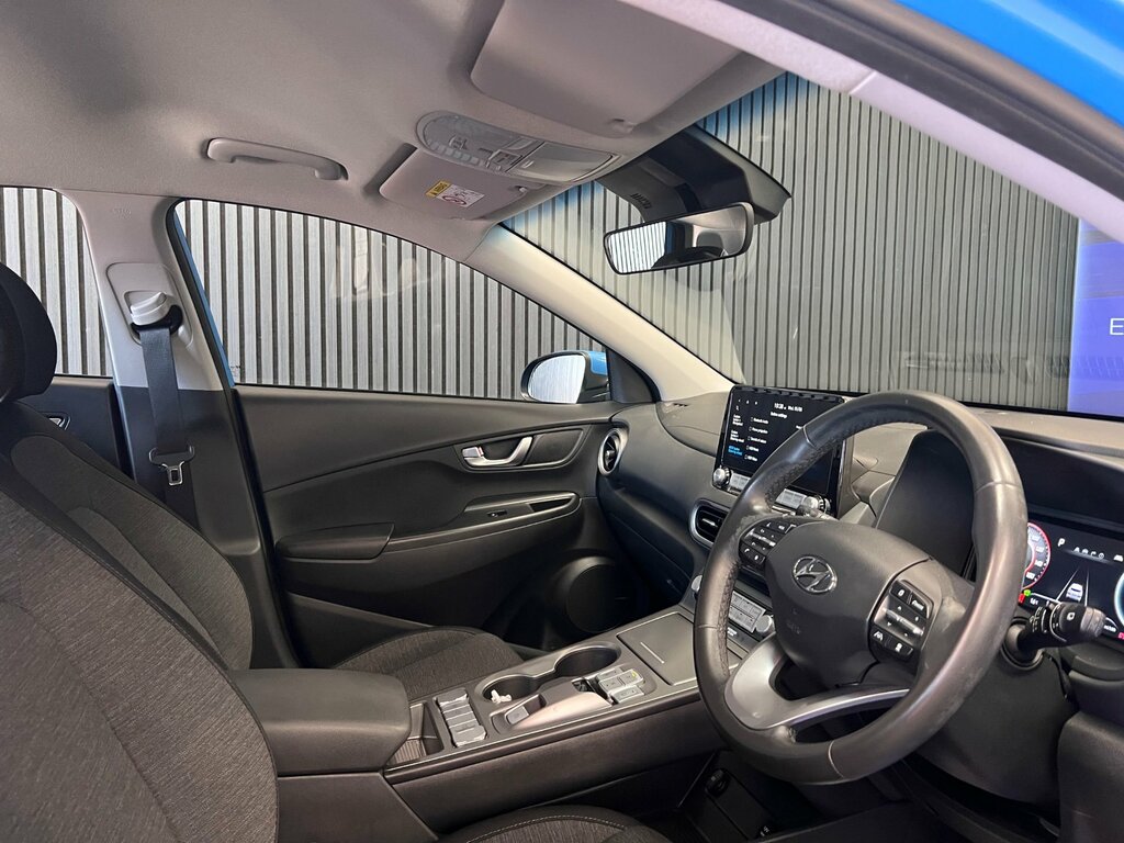 Hyundai Kona 39Kwh Se Connect Suv 10.5Kw Cha Blue #3