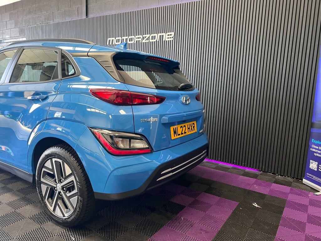 Hyundai Kona 39Kwh Se Connect Suv 10.5Kw Cha Blue #2