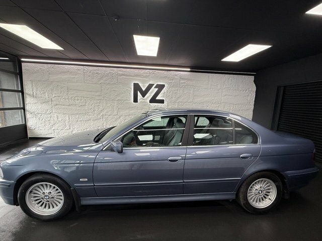 BMW 5 Series Saloon 3.0 530I Se 200151 Silver #16