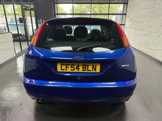 Ford Focus 1.6 Ghia Estate 184 Gkm, 99 Blue #11