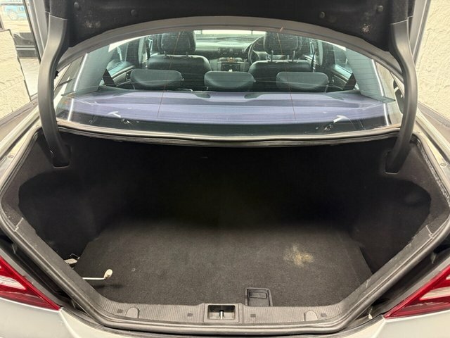 Mercedes-Benz C Class 1.8 C180 Kompressor Classic Se Saloon A Silver #14