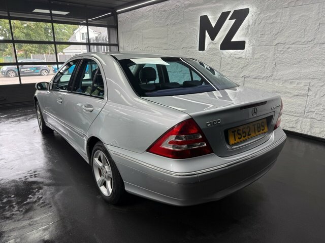 Mercedes-Benz C Class 1.8 C180 Kompressor Classic Se Saloon A Silver #15