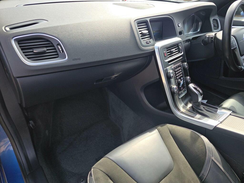 Volvo V60 2.0 D3 R-design Nav Euro 6 Ss Grey #15