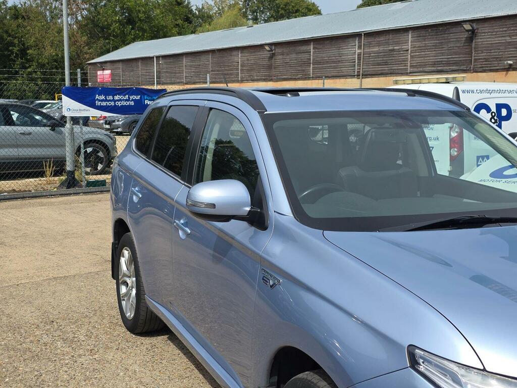 Mitsubishi Outlander Phev Gx 4H 5-Door Blue #35
