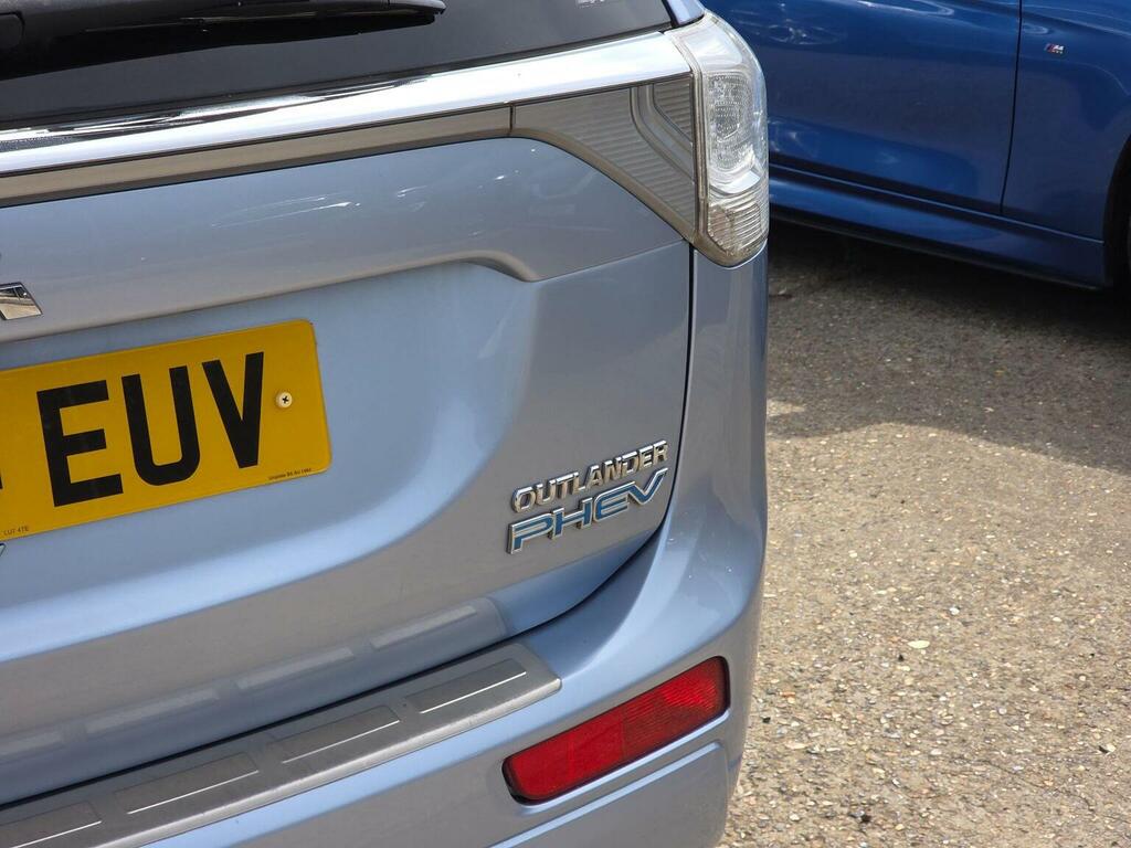 Mitsubishi Outlander Phev Gx 4H 5-Door Blue #42
