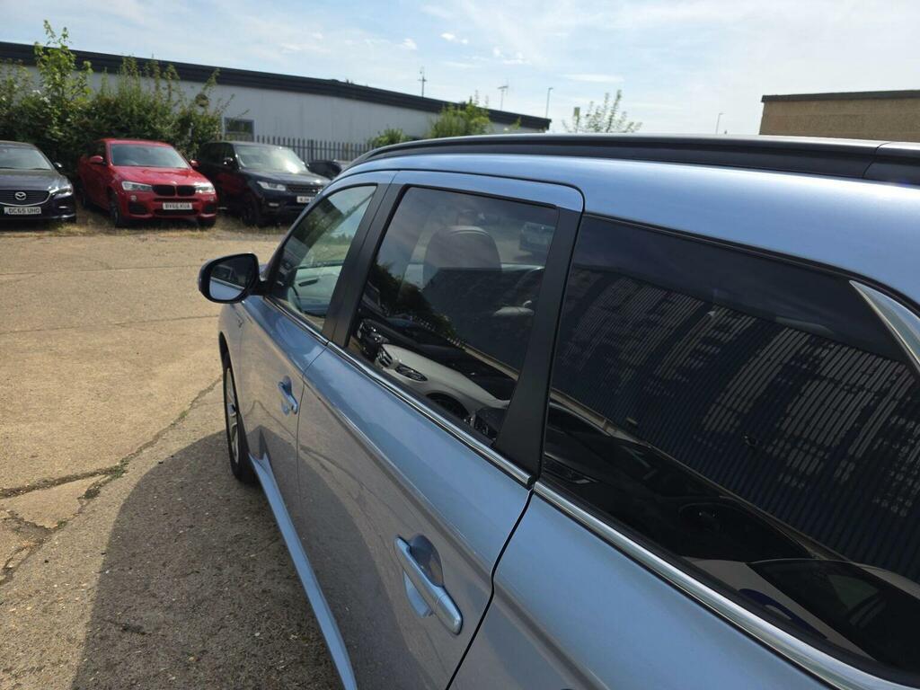 Mitsubishi Outlander Phev Gx 4H 5-Door Blue #33
