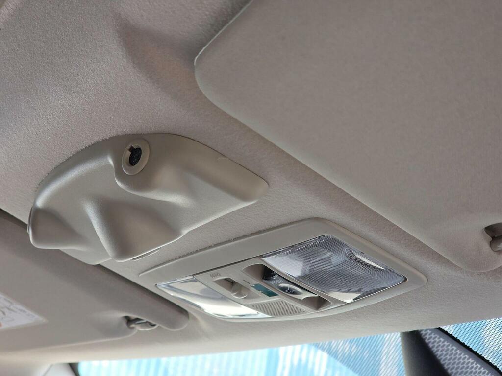 Mitsubishi Outlander Phev Gx 4H 5-Door Blue #24