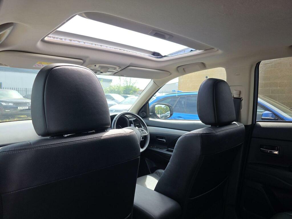 Mitsubishi Outlander Phev Gx 4H 5-Door Blue #15