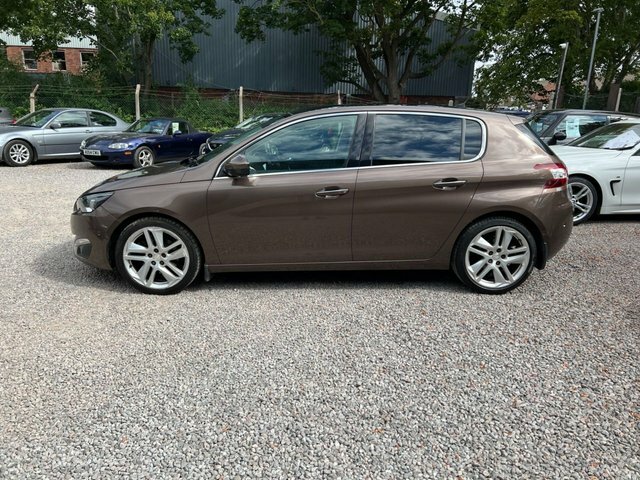 Peugeot 308 2.0 Bluehdi Feline Hatchback Euro BJ64XPD Brown #4
