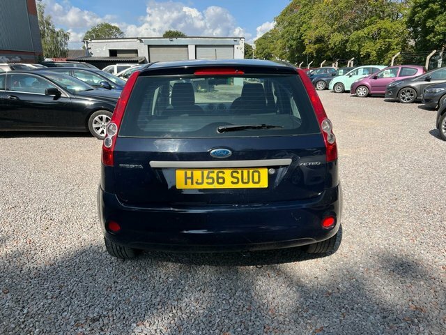 Ford Fiesta Hatchback 1.25 Zetec Climate 200606 Green #6