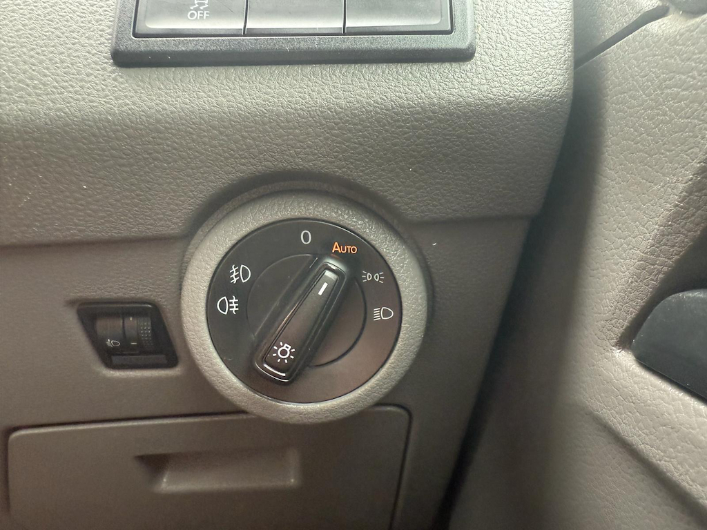 Volkswagen Transporter 2.0 Tdi T28 Startline Panel Van Black #20