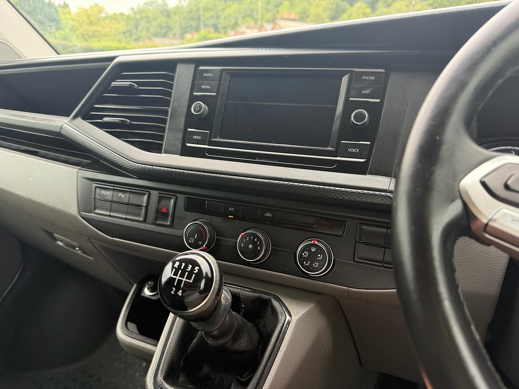 Volkswagen Transporter 2.0 Tdi T28 Startline Panel Van Black #18