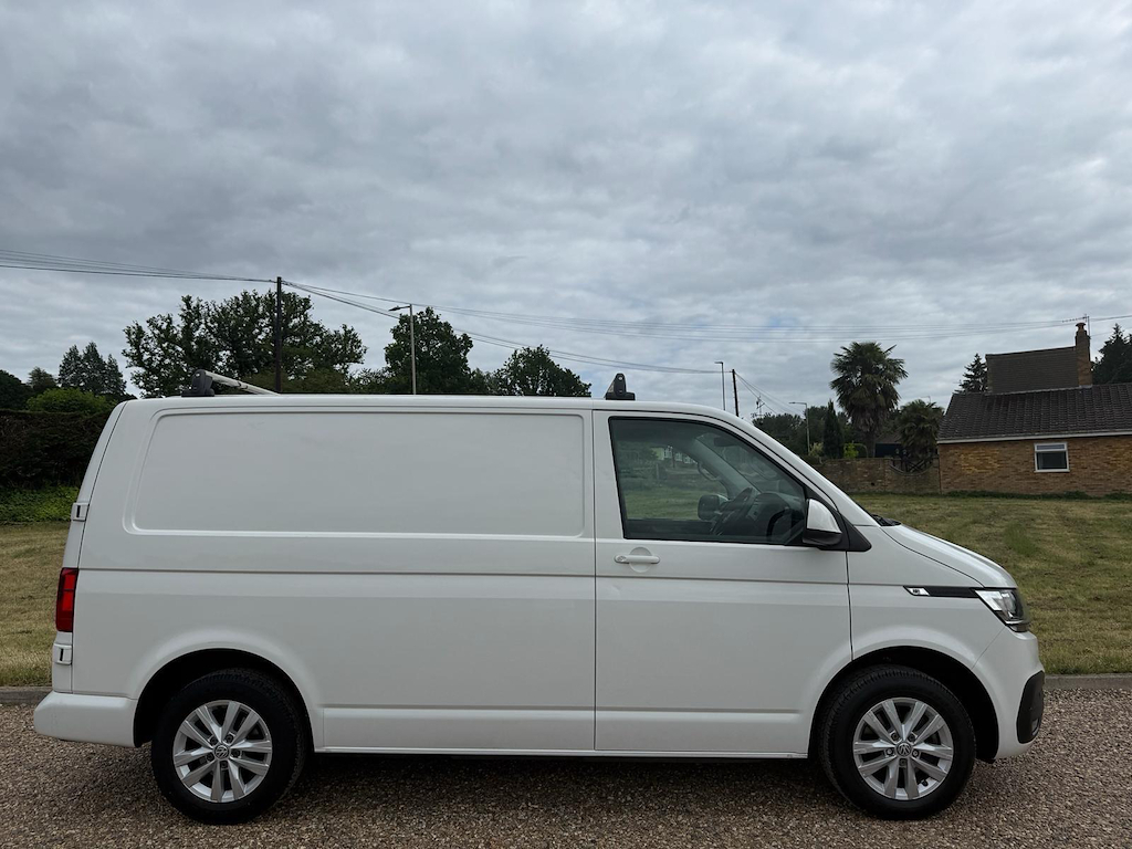 Volkswagen Transporter 2.0 Tdi T28 Startline Panel Van Black #8