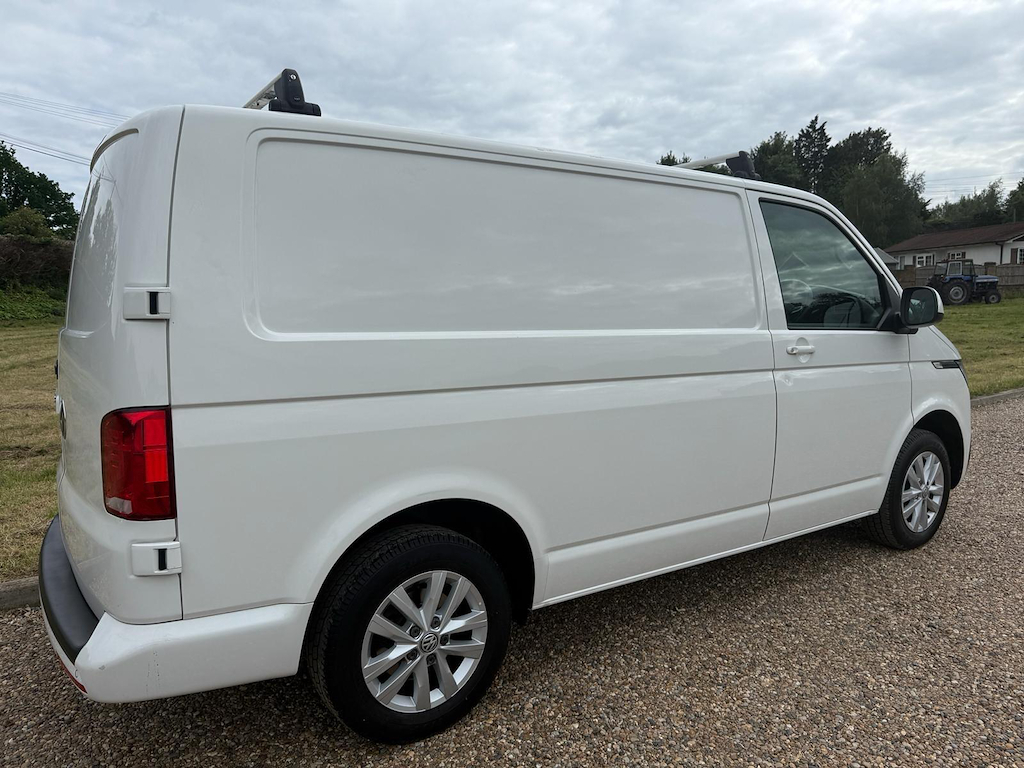 Volkswagen Transporter 2.0 Tdi T28 Startline Panel Van Black #7