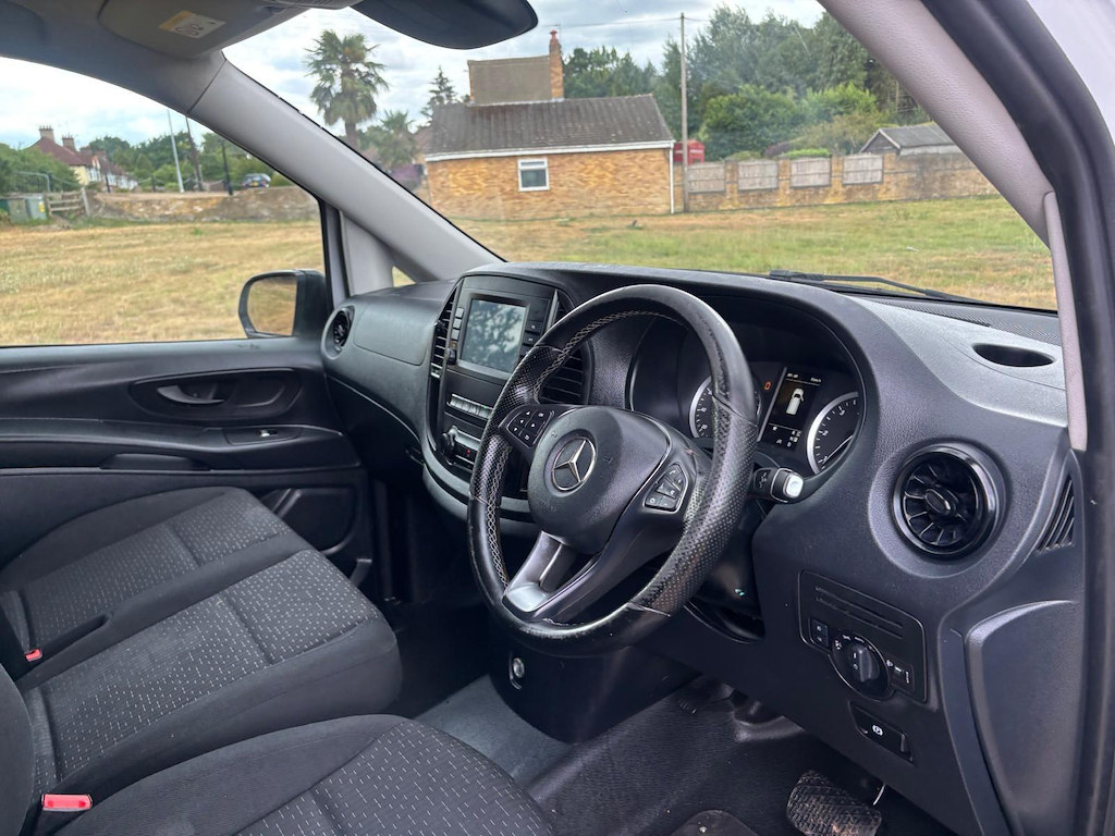 Mercedes-Benz Vito Diesel Black #11