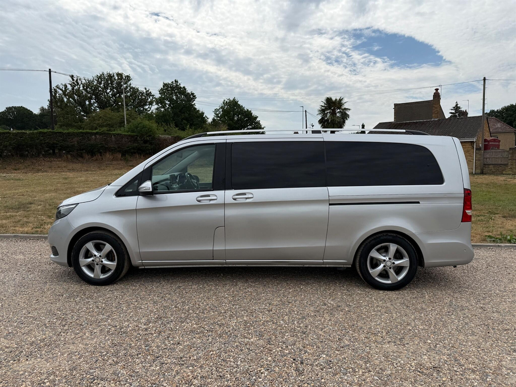 Mercedes-Benz V Class 2.1 V250 Sport Black #9