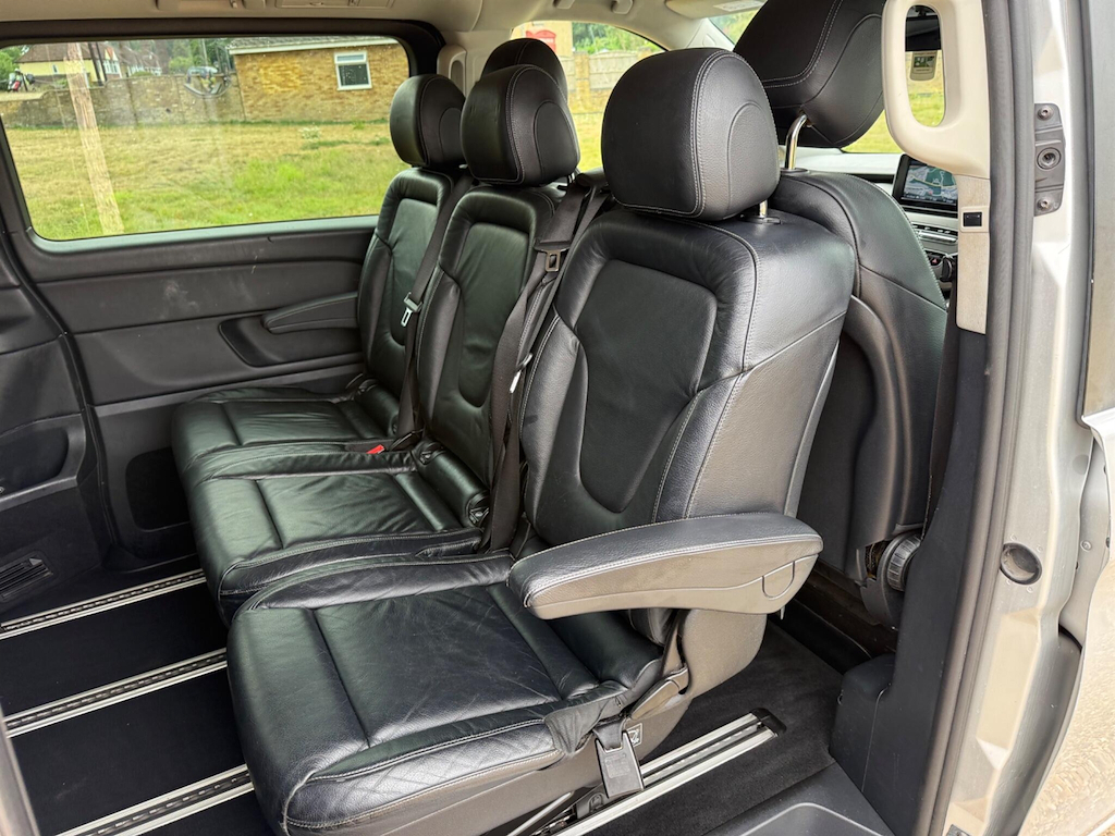 Mercedes-Benz V Class 2.1 V250 Sport Black #14