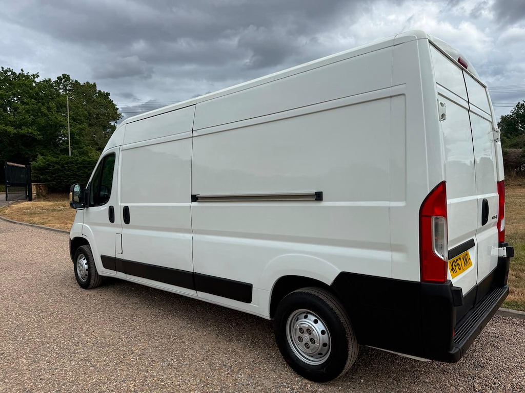 Citroen Relay 2.0 L 2.0 Bluehdi 35 Enterprise L3 High Roof Euro White #4