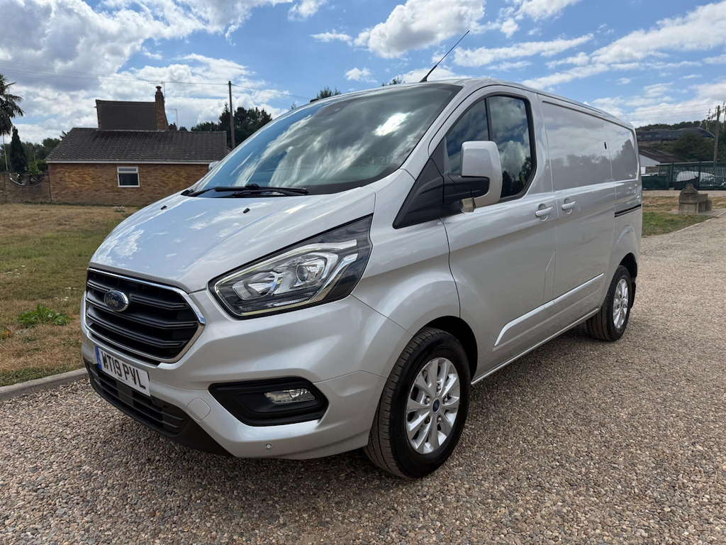 Ford Transit Custom 300 Tdci 105 L2h1 Trend Ecoblue Lwb Low Roof Fwd White #17