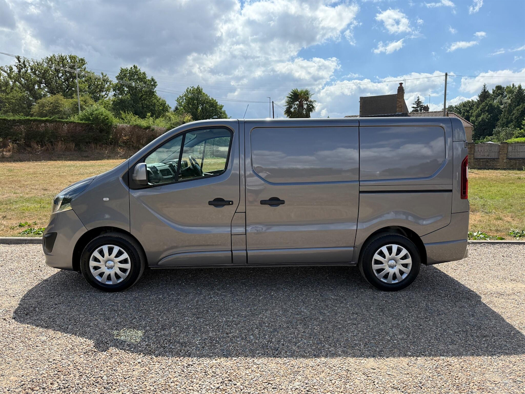 Vauxhall Vivaro 1.6 L 1.6 Cdti 2700 Sportive L1 H1 Euro 6 Grey #5
