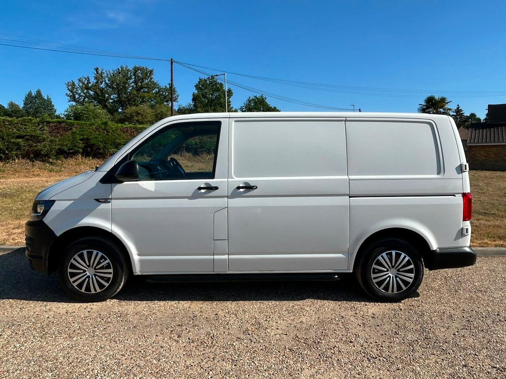 Volkswagen Transporter 2.0 L 2.0 Tdi T28 Startline Fwd Swb Euro 6 Ss 5 White #2