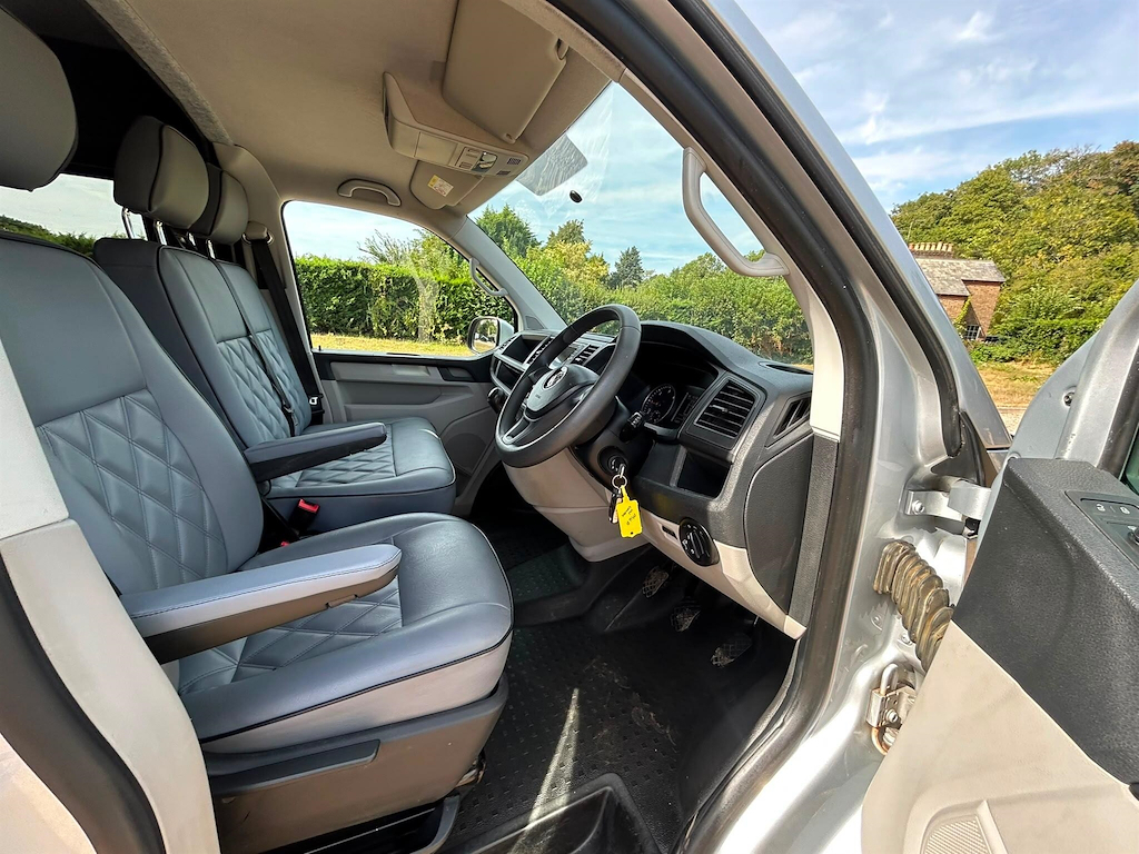 Volkswagen Transporter 2.0 Tdi T30 Bluemotion Tech Highline Crew Van Fwd Brown #29