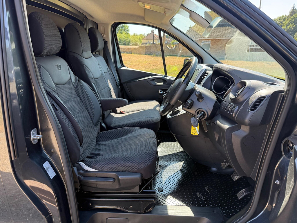 Renault Trafic 2.0 L 2.0 Dci Energy 28 Sport Swb Standard Roof Eu Grey #15
