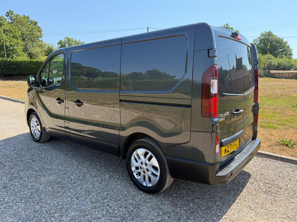 Renault Trafic 2.0 L 2.0 Dci Energy 28 Sport Nav Swb Standard Roo Grey #6