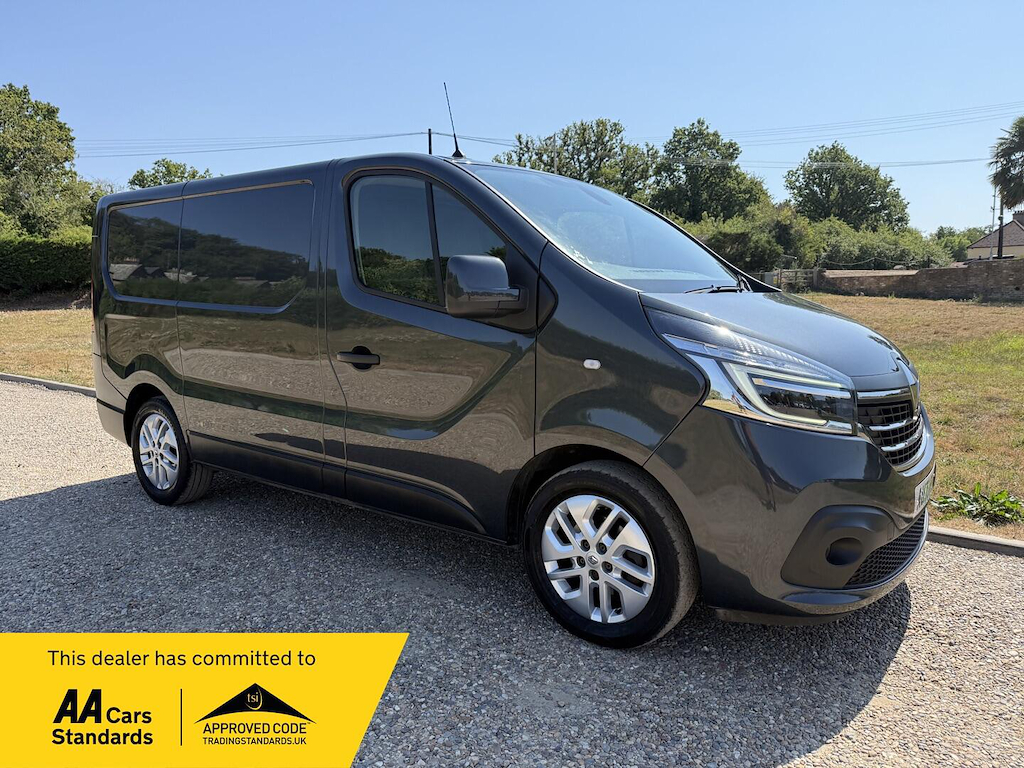 Renault Trafic 2.0 L 2.0 Dci Energy 28 Sport Nav Swb Standard Roo Grey