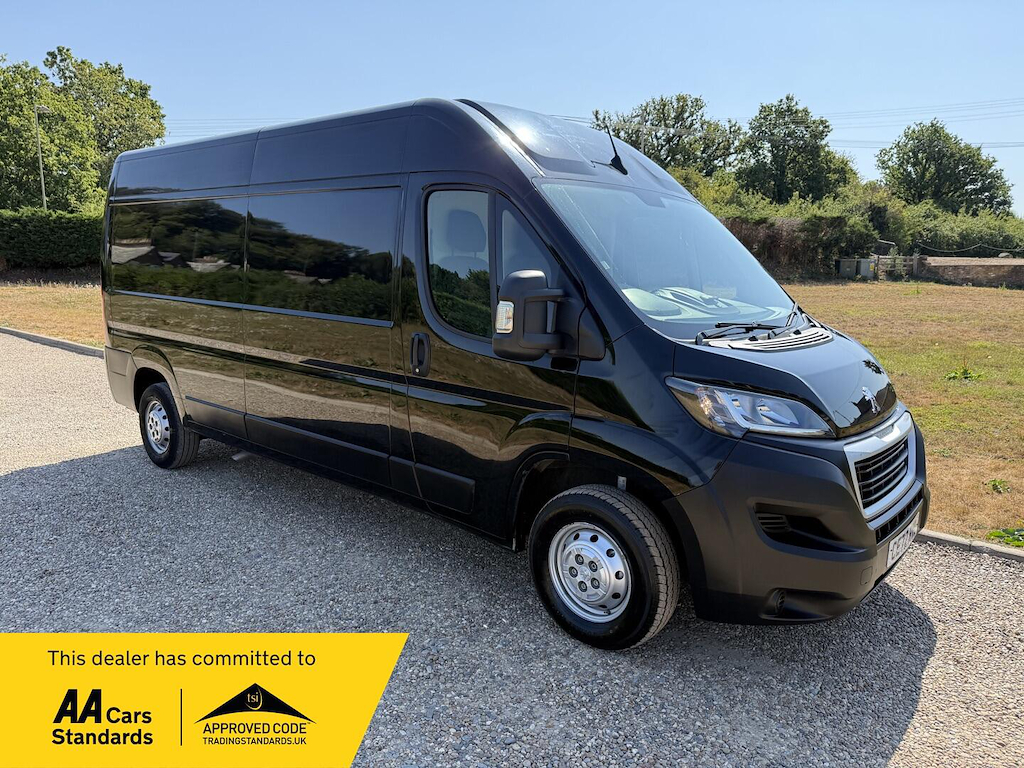 Peugeot Boxer 2.2 L 2.2 Bluehdi 335 Professional L3 H2 Euro 6 S Black