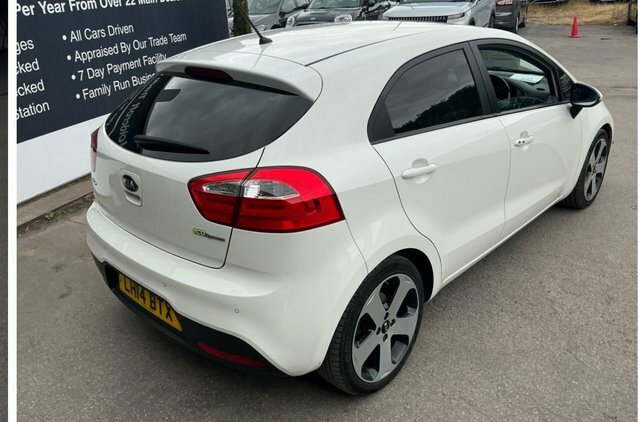 Kia RIO 1.4 Ecodynamics 4 Hatchback Euro White #2