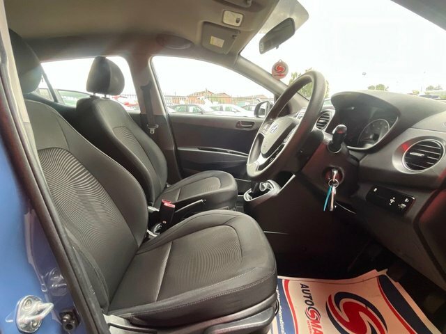Hyundai I10 1.0 Se Hatchback Euro 6 66 Ps AY67YGW Blue #4