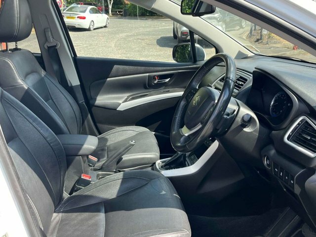 Suzuki SX4 S Cross 1.6 Sz5 Suv Cvt Allgrip Euro 6 120 Ps White #4