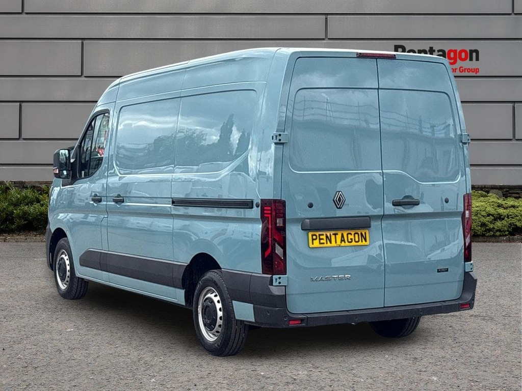 Renault Master E Tech Mm35 87Kwh Advance Panel Van A Blue #2