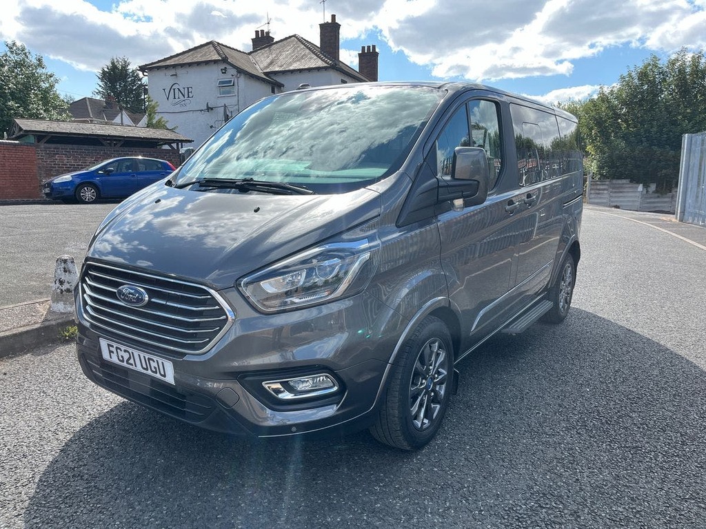 Ford Tourneo Custom Custom 2.0 320 Ecoblue Titanium X Minibus Dies Black #37
