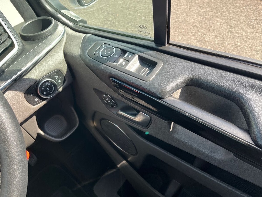Ford Tourneo Custom Custom 2.0 320 Ecoblue Titanium X Minibus Dies Black #20