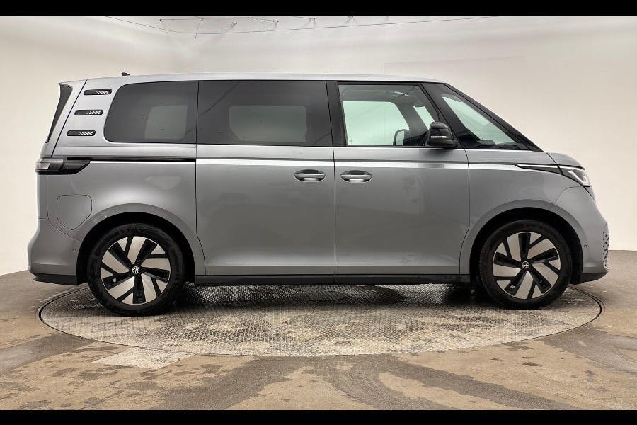 Volkswagen ID.Buzz Pro 77Kwh Life Mpv 204 Ps Silver #3