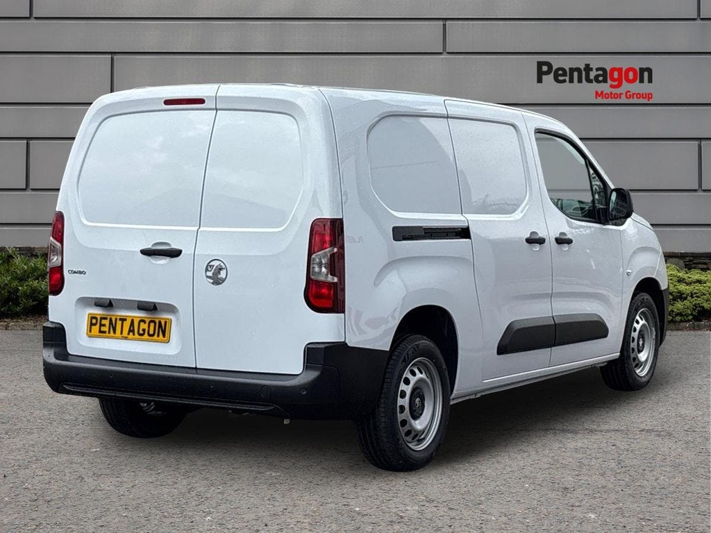 Vauxhall Combo 1.5 Prime Plus Panel Van 6Dr Xl Euro White #4